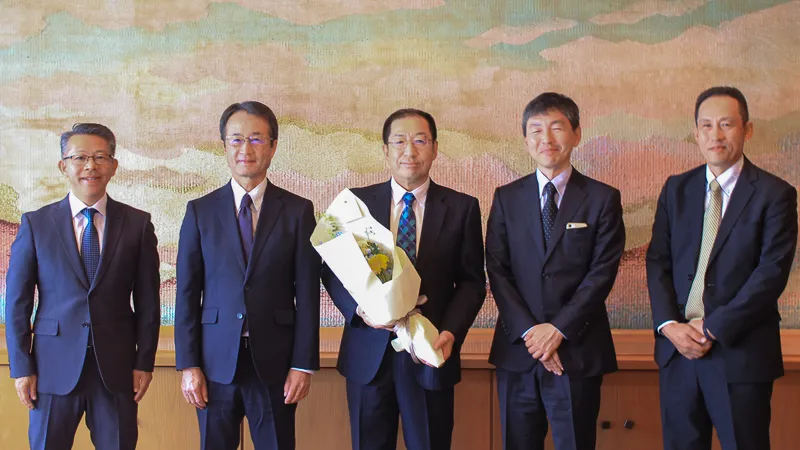 株式会社RIT様 × 株式会社ファンリード様